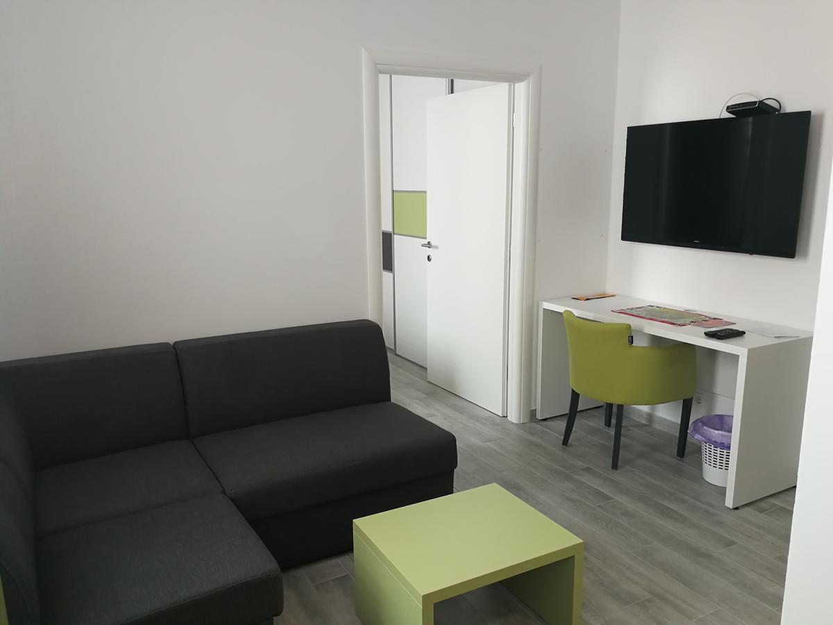 3F Hostel Загреб Екстериор снимка