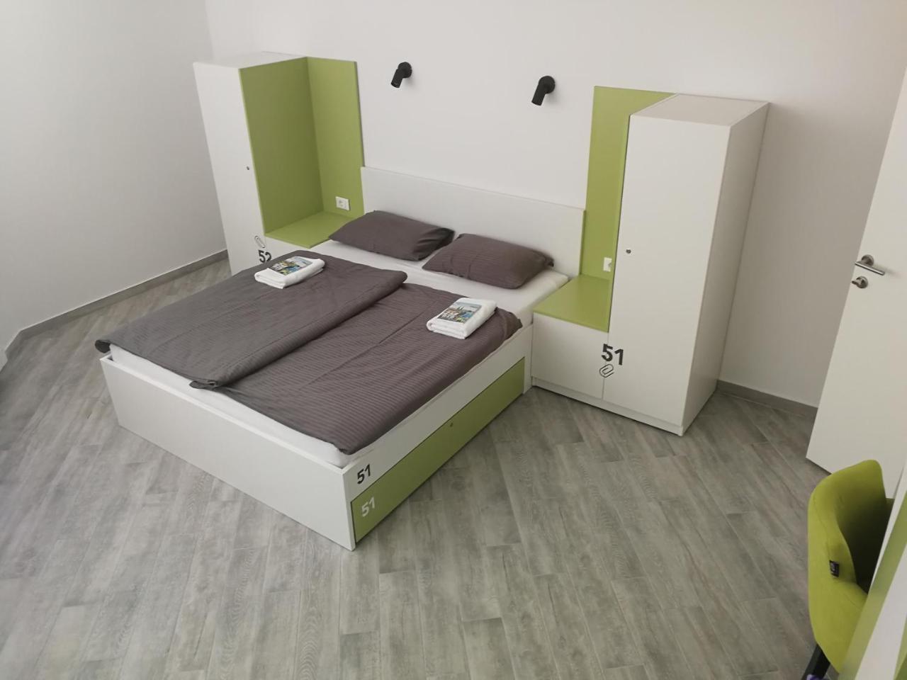 3F Hostel Загреб Екстериор снимка